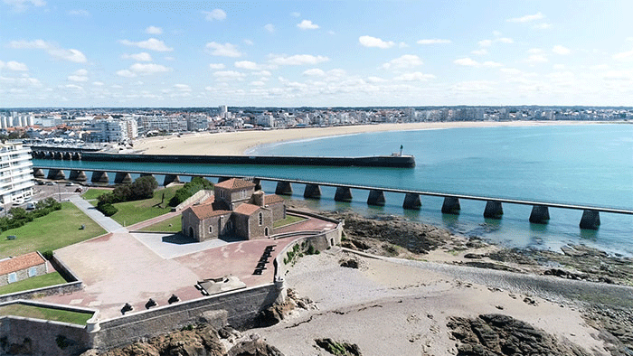 Trouver un camping avec accès direct plage aux Sables d'Olonne